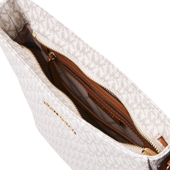 Michael Kors Jet Set Traveler Crossbody and Wallet - Picture 2 of 4